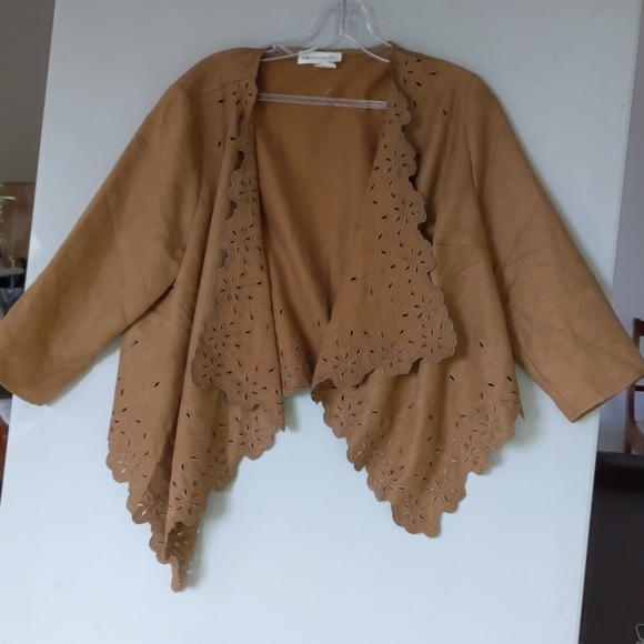 lovecrazy Other - NWOT layer